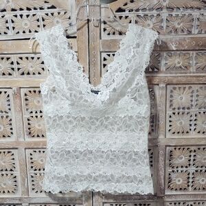 Natori Ivory White Lace Sleeveless Deep V Top
